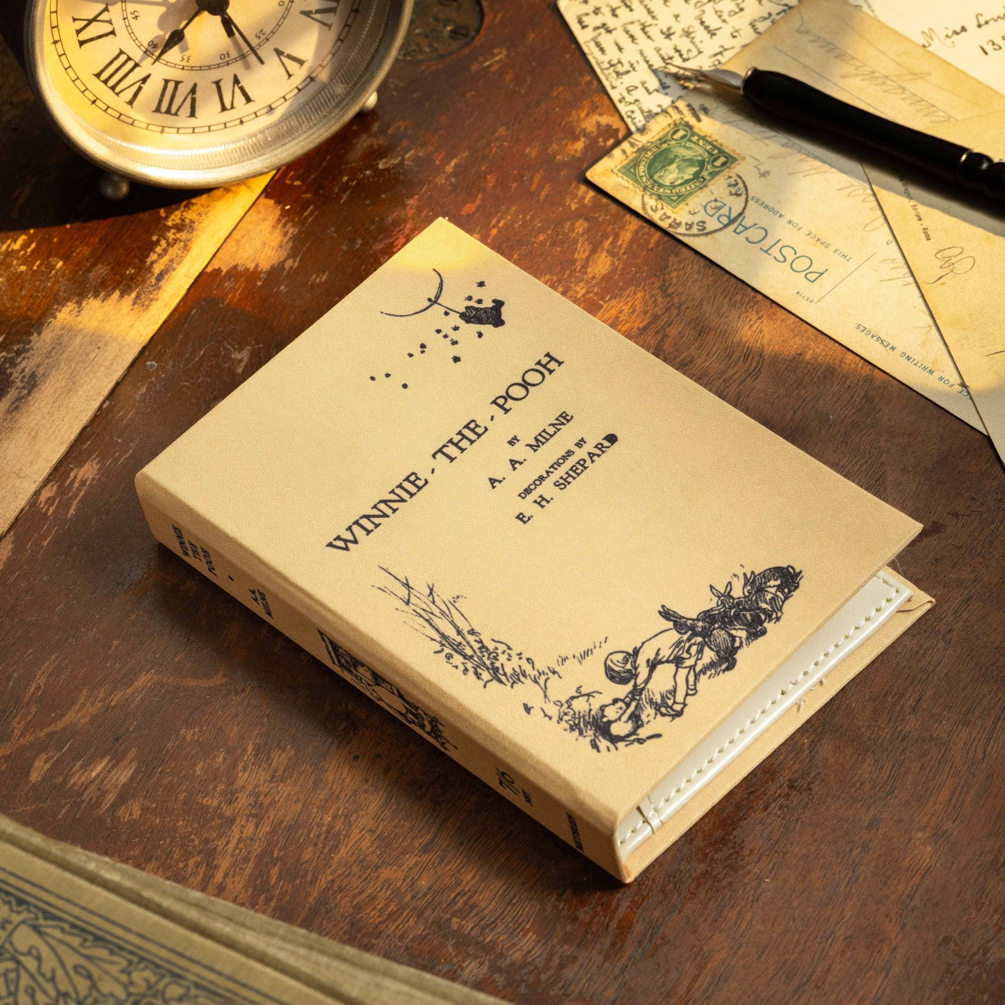 'Winnie-the-Pooh' by A. A. Milne & E. H. Shepard 1926 Passport/Notebook Wallet