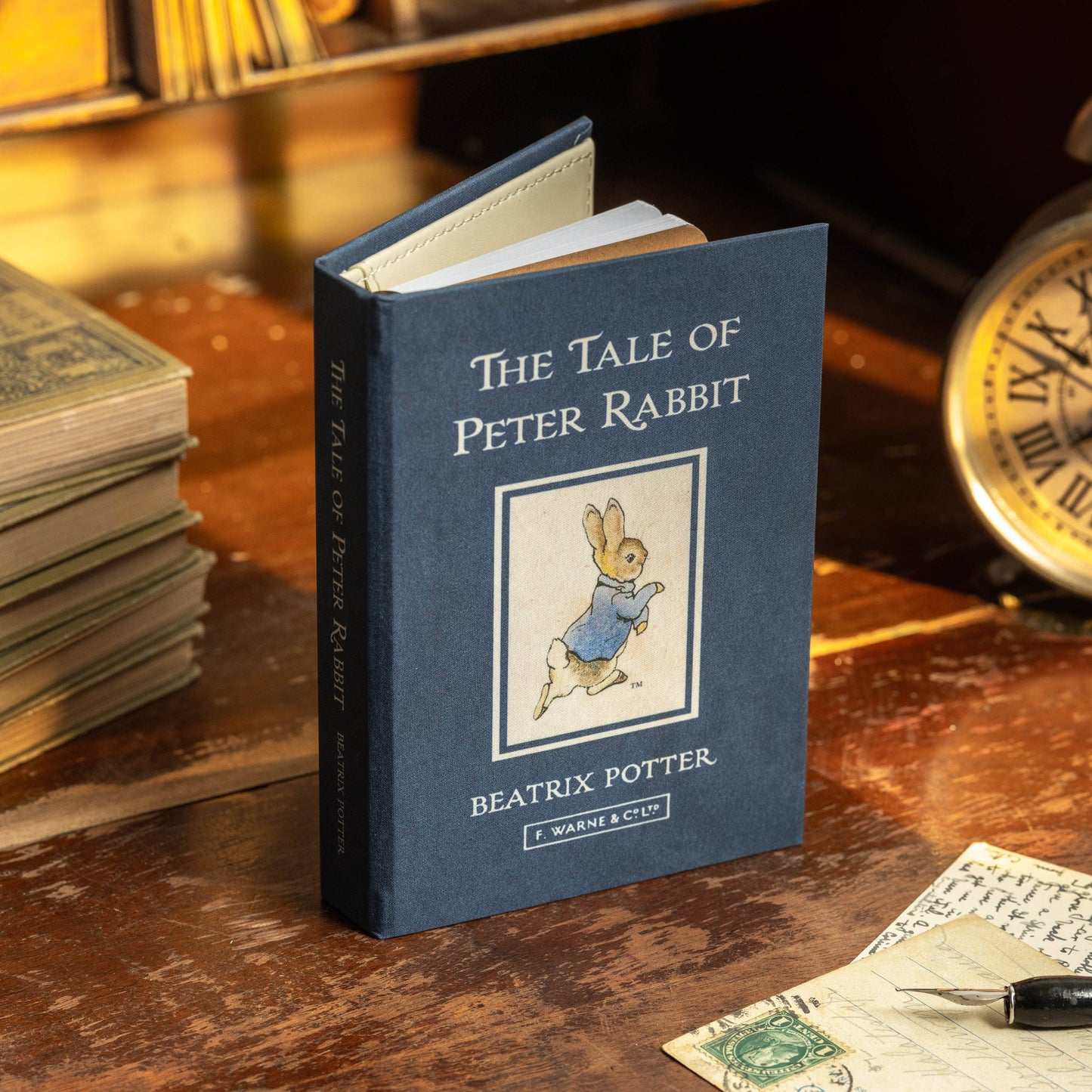 'The Tale of Peter Rabbit' by Beatrix Potter 1902 Passport/Notebook Wallet