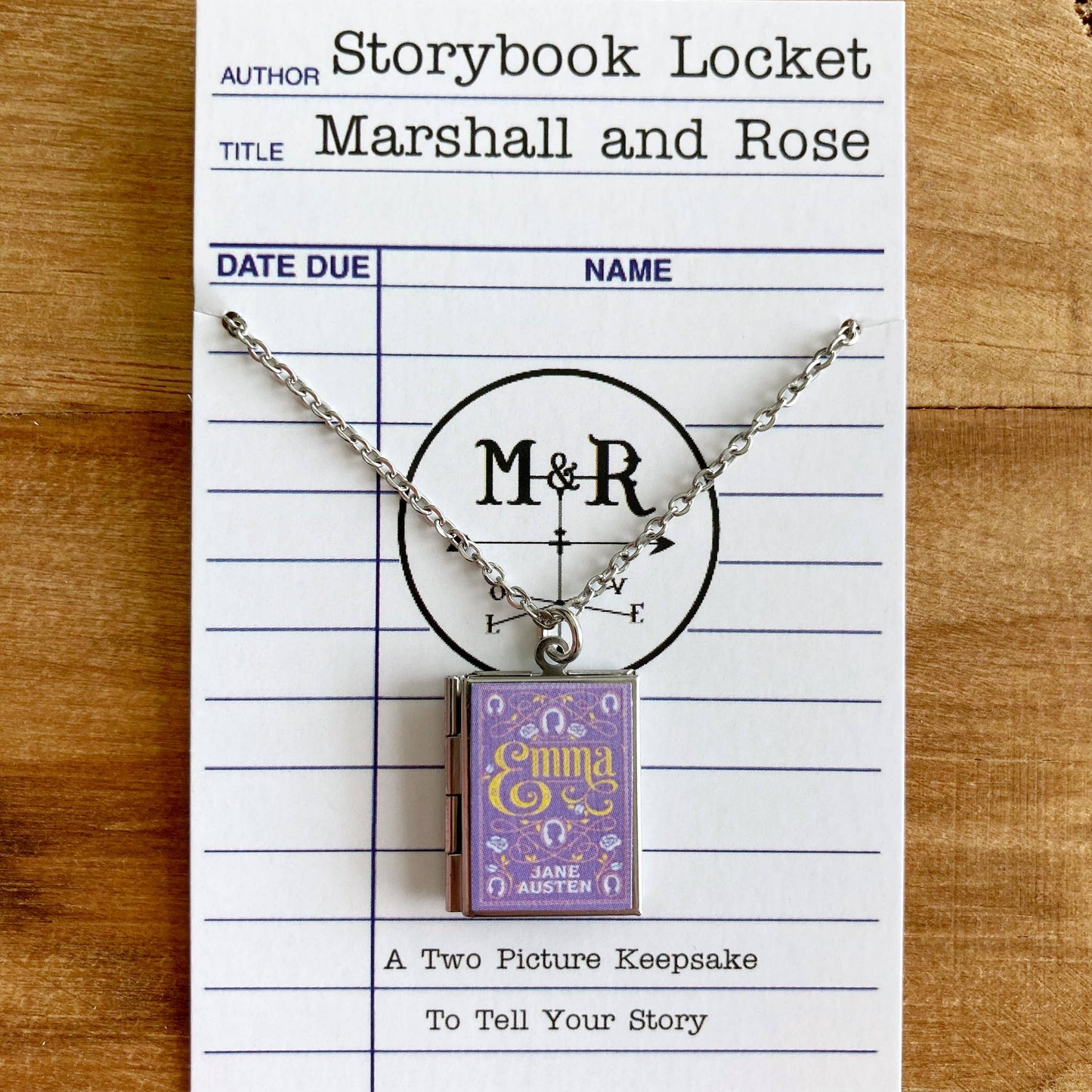 Book Locket Emma - Lilac Filagree: Stainless Steel