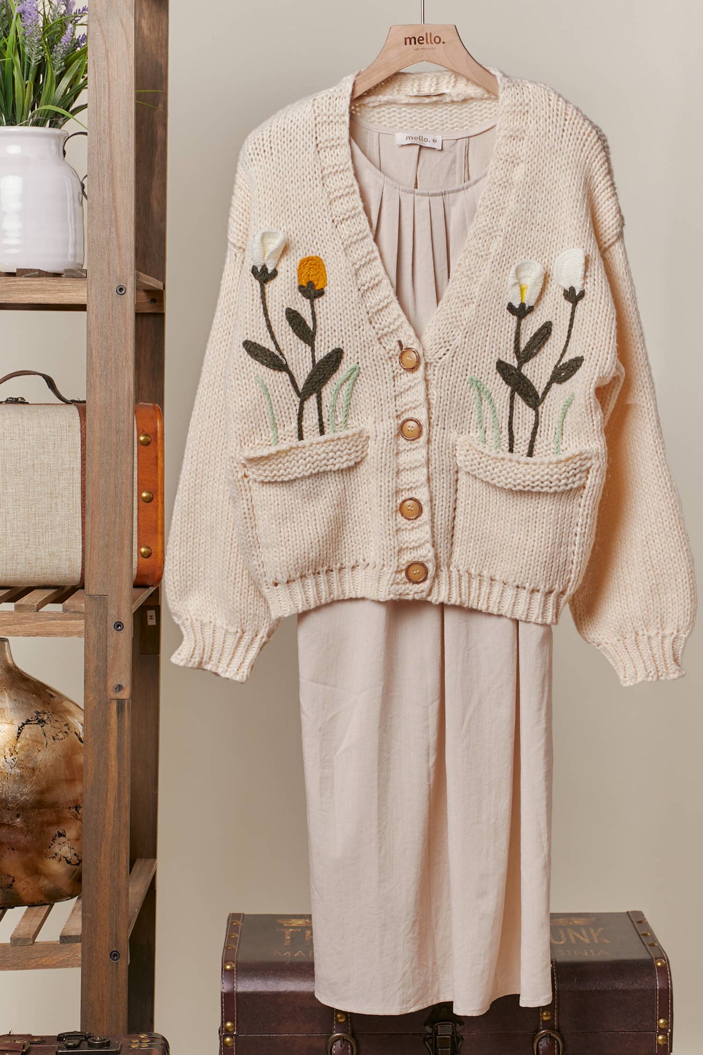 Flower Embroidered Knit Cardigan: Cream